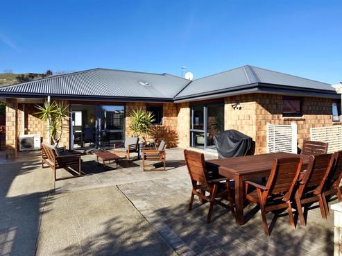 32 Titoki Street, Stoke