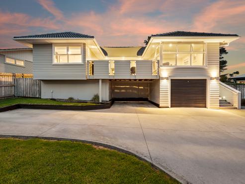 27 Gill Avenue, Te Atatu Peninsula