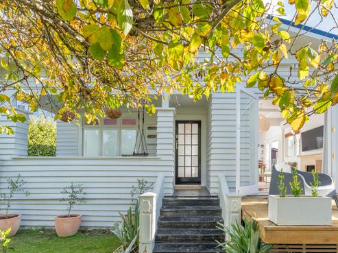 10 Walmer Road, Point Chevalier