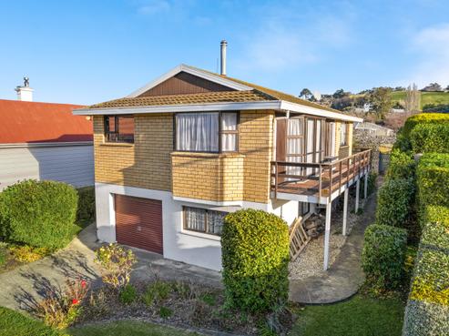 11 Hall Road, Sawyers Bay