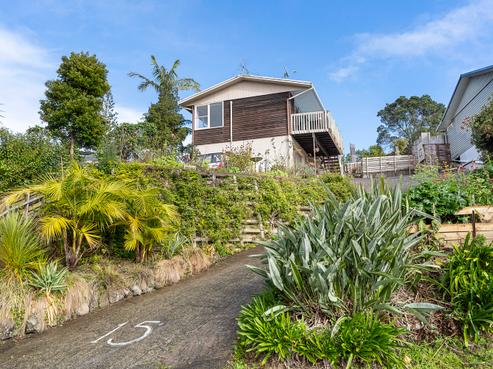15 Bishopgate Street, Birkdale