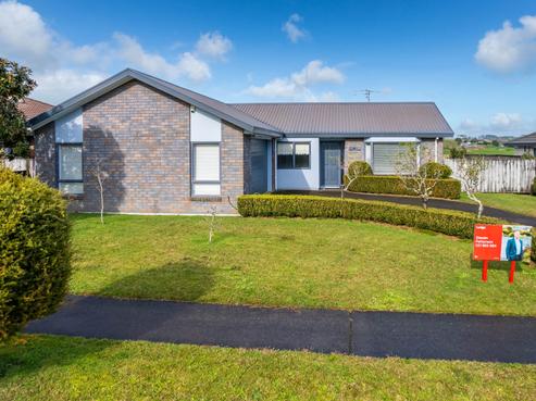 9 Friesian Place, Grandview Heights