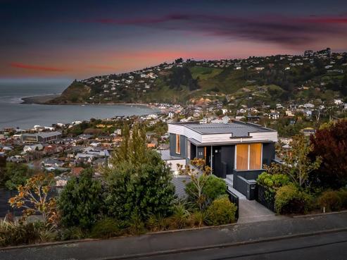 18 Glendevere Terrace, Redcliffs