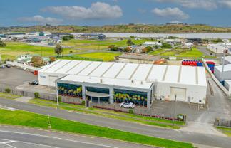 Exceptional commercial property