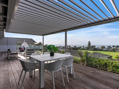 24 Rushden Terrace, Red Beach