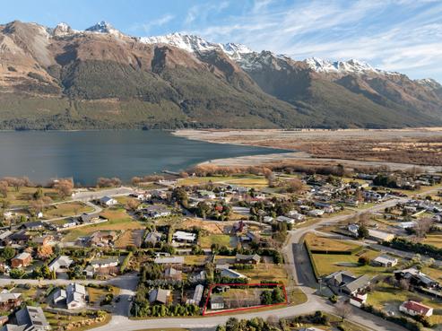 35 Invincible Drive, Glenorchy