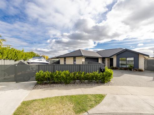 9 Pukaki Place, Poraiti