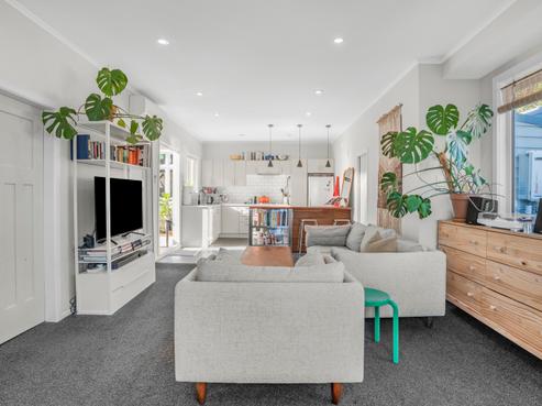 231 Muritai Road, Eastbourne