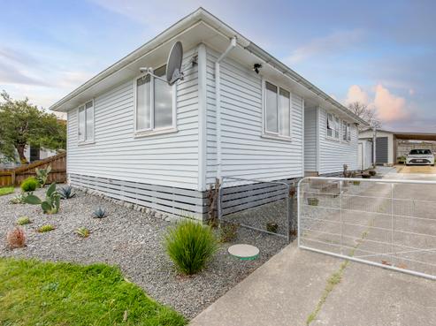 11 Mackie Street, Waipukurau and Surrounds