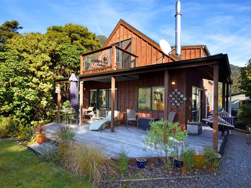 5 Kaimiko Place, Okiwi Bay