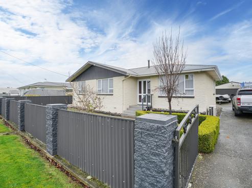 90 Ross Street, Grasmere