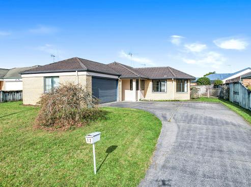 12 Farnham Close, Rototuna North