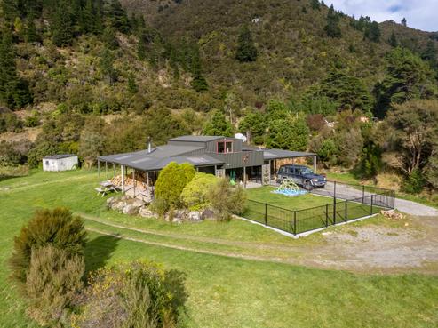 944 Mangatarere Valley Road, Carterton