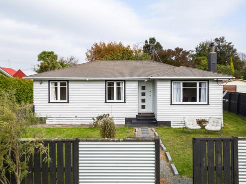 22 Brandon Street, Featherston