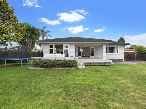 1/123 Old Wairoa Road, Papakura