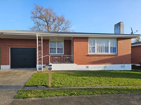 33 Stuckey Street, Levin