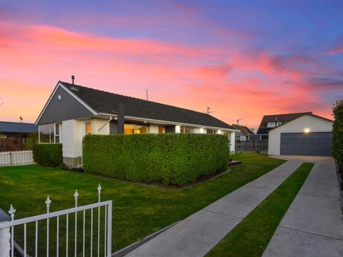 9 Beeston Place, Redwood