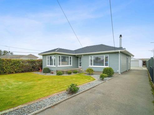 104 Neill Street, Hornby