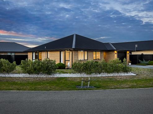 7 Deans Place, Amberley