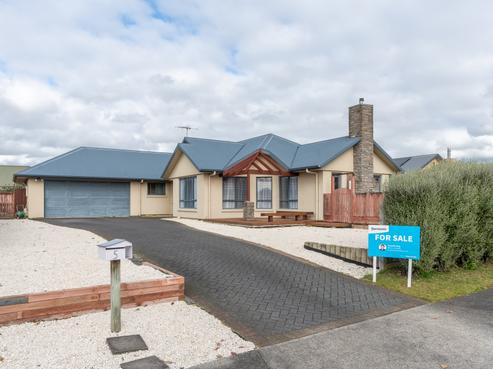 5 Sovereign Place, Rototuna North