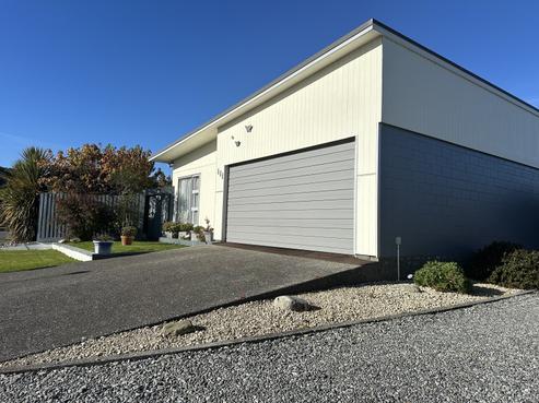 172 Rolleston Street, Hokitika