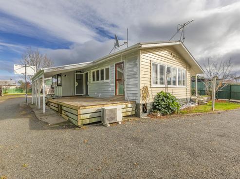5A Holyrood Terrace, Waipukurau and Surrounds