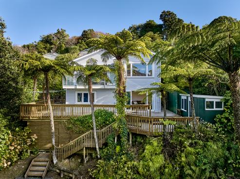 42 Nottingham Street, Karori