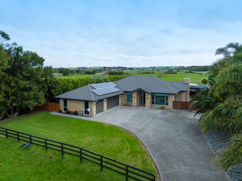 26F Pacific Street, Waiuku