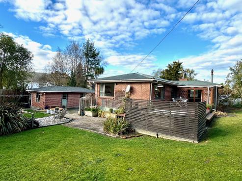 8 Telfer Street, Balclutha