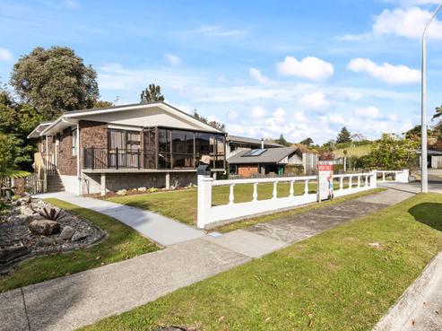 7 Pukekohatu Street, Waitara