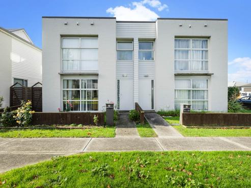 29 Hollowout Street, Takanini