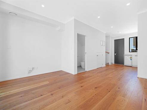 40 Waipuhinui Way, Wiri