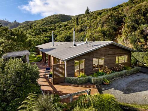 25A Mount Cecil Road, Moonshine Valley