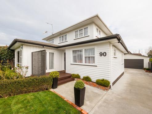90 Brightwater Terrace, Terrace End