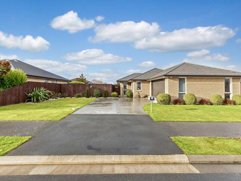 15 Tawton Lane, Rolleston