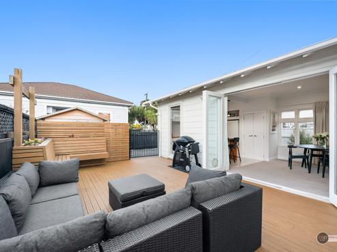 68 Cuba Street, Petone