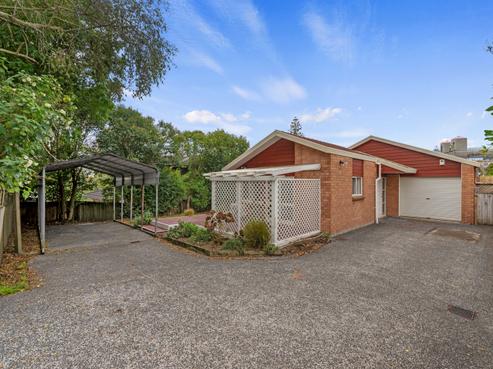 7 Wattle Street, New Lynn