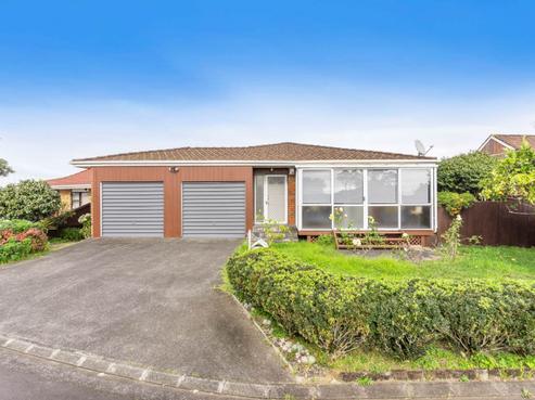 13 Tate Grove, Half Moon Bay