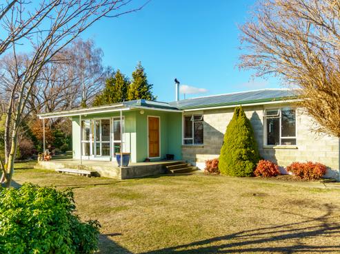35 Clare Road, Alexandra