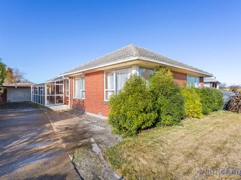 19 Dunstan Crescent, Hornby