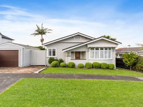 2 Wernham Place, Northcote