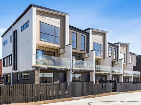 1 Papatahi Lane, Flat Bush