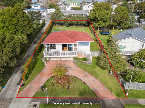 27 Weatherly Road, Torbay