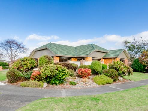 2 Papawai Grove, Waikanae