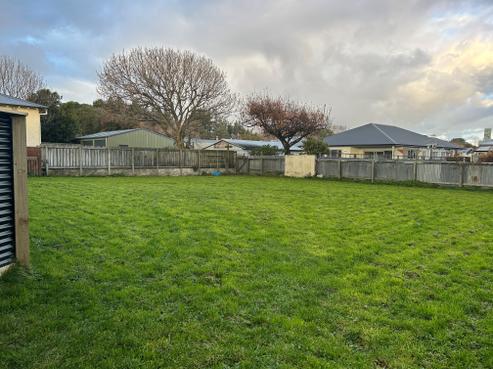 89 Lowe Street, Avenal