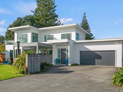17 Pitcairn Street, Oakura