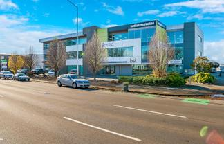 Walk in Office Space