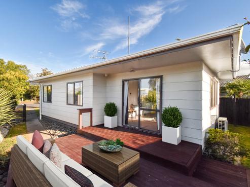 2 Corinth Place, Sunnybrook