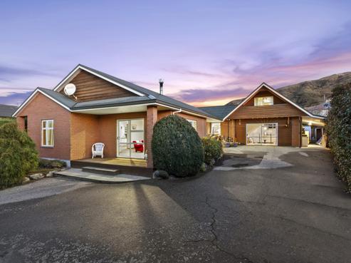 81 Meadowstone Drive, Wanaka