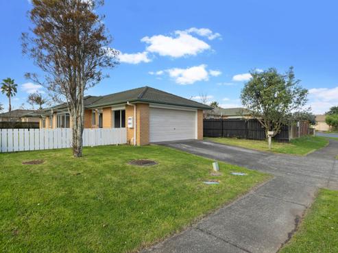 31 Langiola Drive, Favona